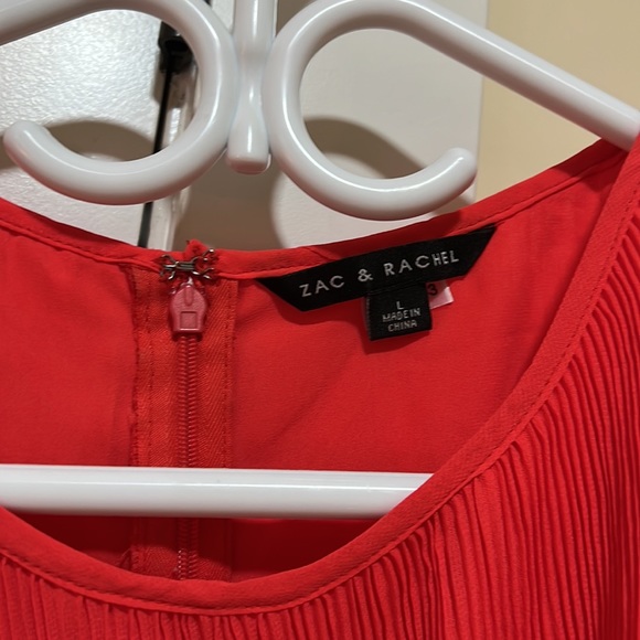 Top/ Blouse - Picture 2 of 3